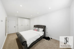 Photo 24- click for photo gallery